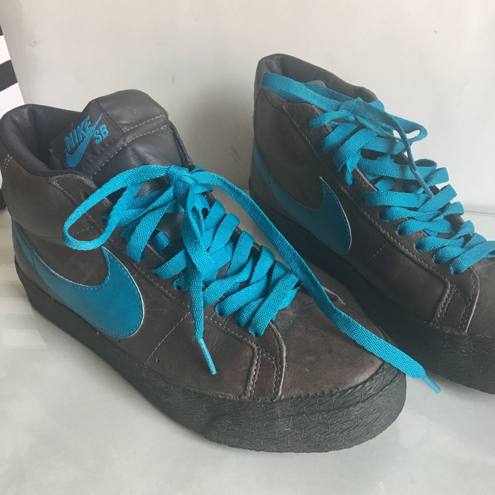 Nike shoes size 7